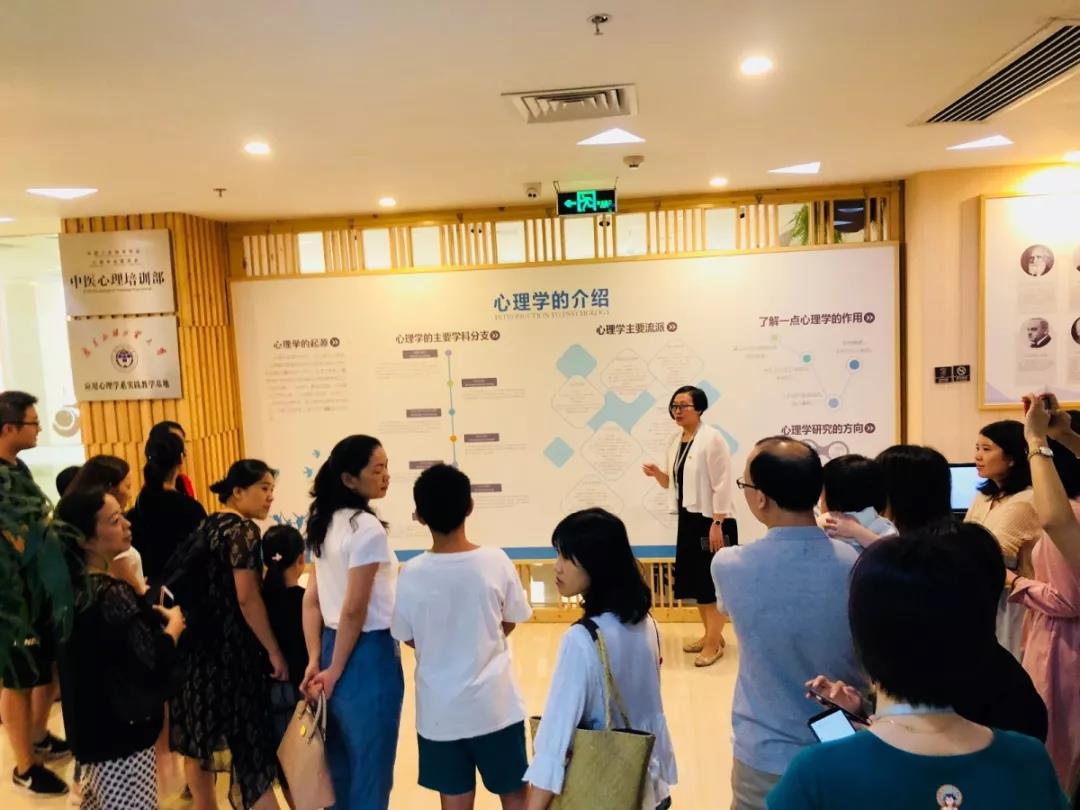 親子共建&ldquo;幸福的家&rdquo;&mdash;&mdash;沙盤親子活動圓滿成功！